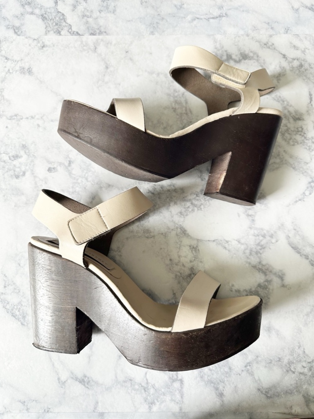 Stella McCartney Beige Chunky Wooden Platform Sandals - Picture 2 of 12